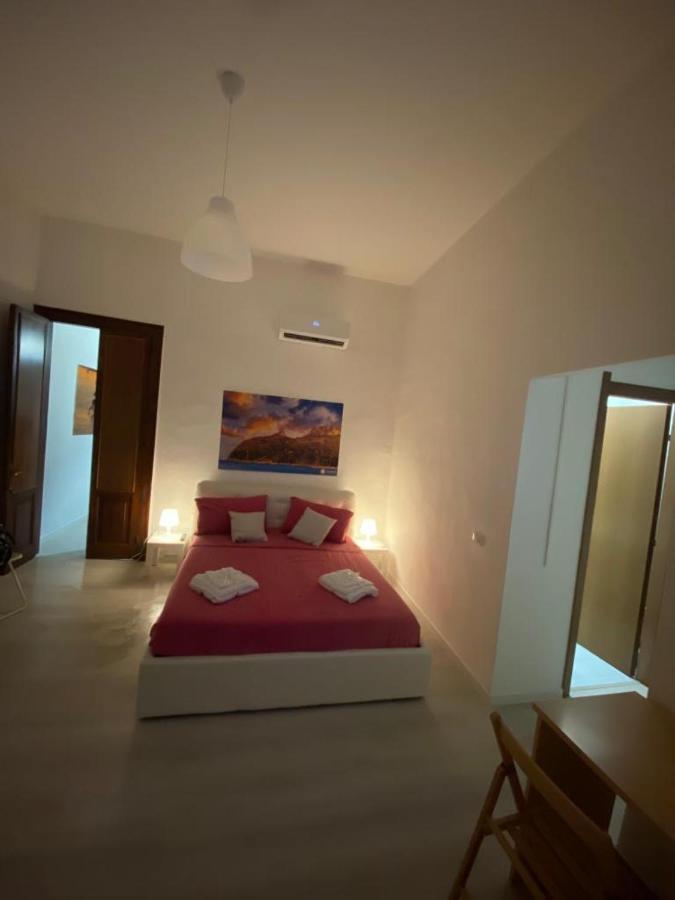 Central Moon Cagliari Vista Mare Exterior foto